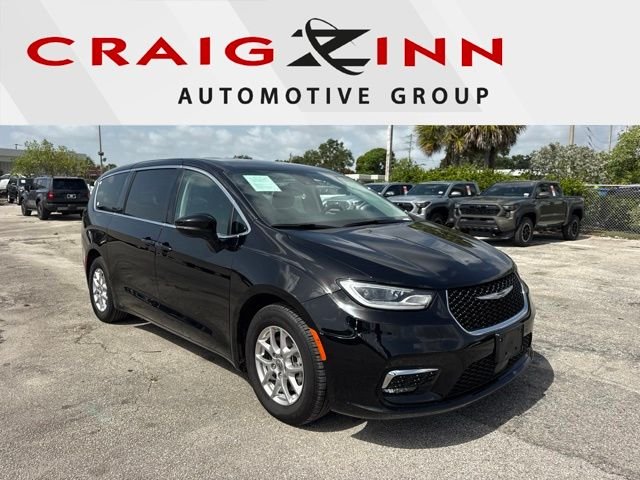 2024 Chrysler Pacifica
