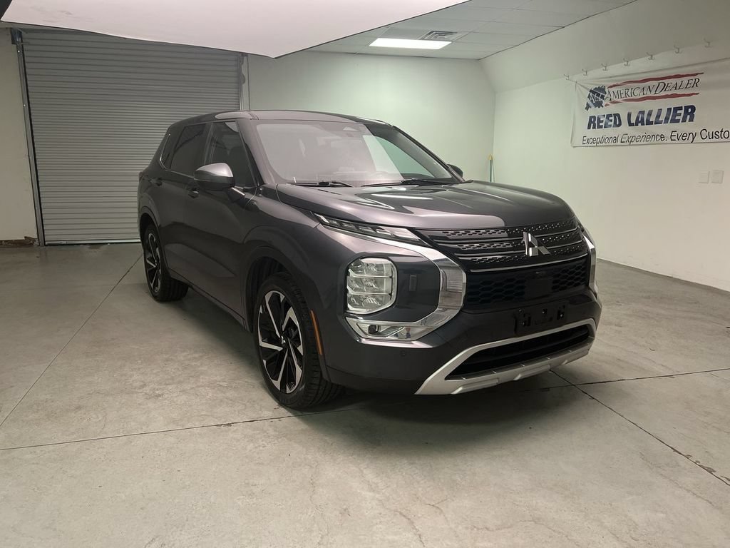 2024 Mitsubishi Outlander