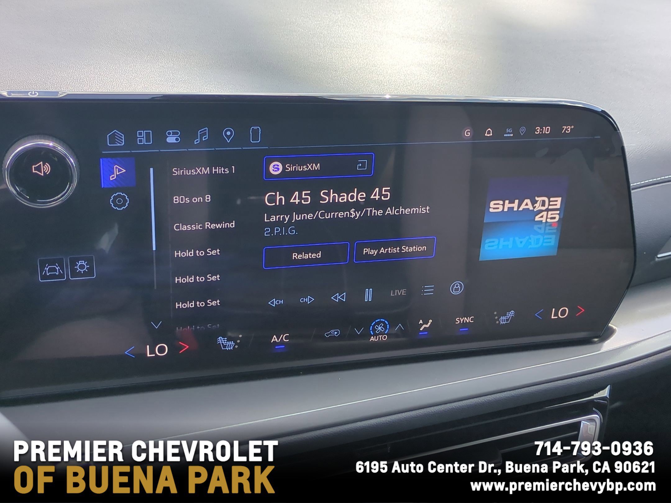 2026 Chevrolet Traverse FWD LT's photo