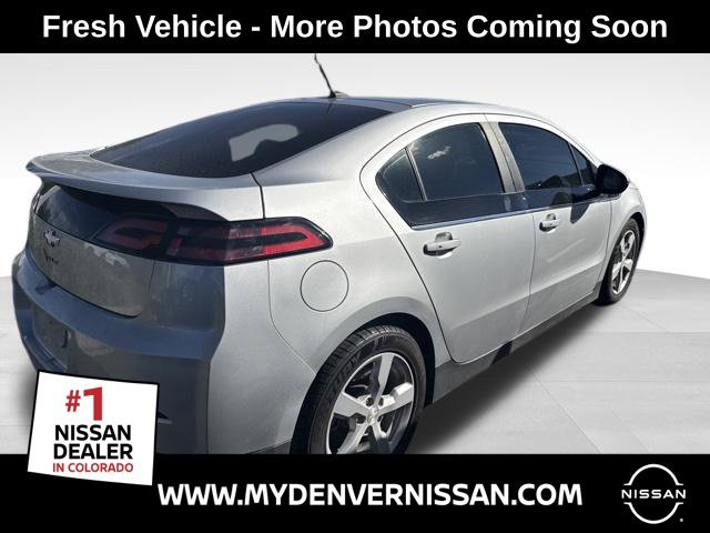 Used 2014 Silver Chevrolet Base image 1