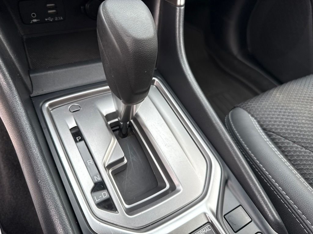 Used 2019 Gray Subaru Premium image 36
