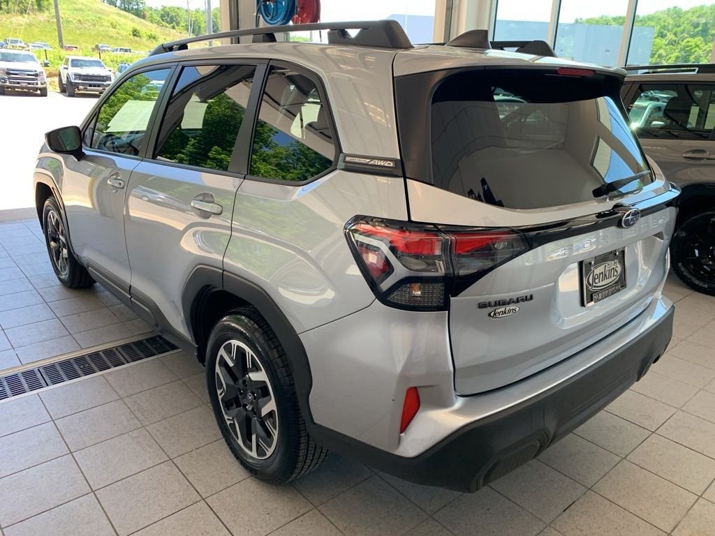 Used 2025 Silver Subaru Premium image 8