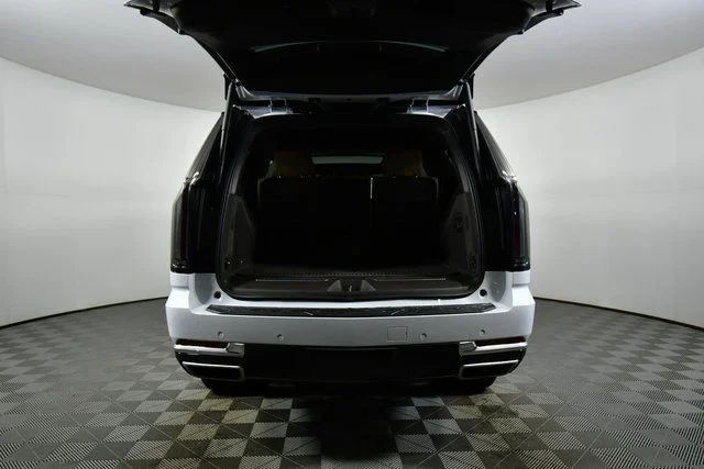 2026 Cadillac Escalade ESV Luxury - Photo 16