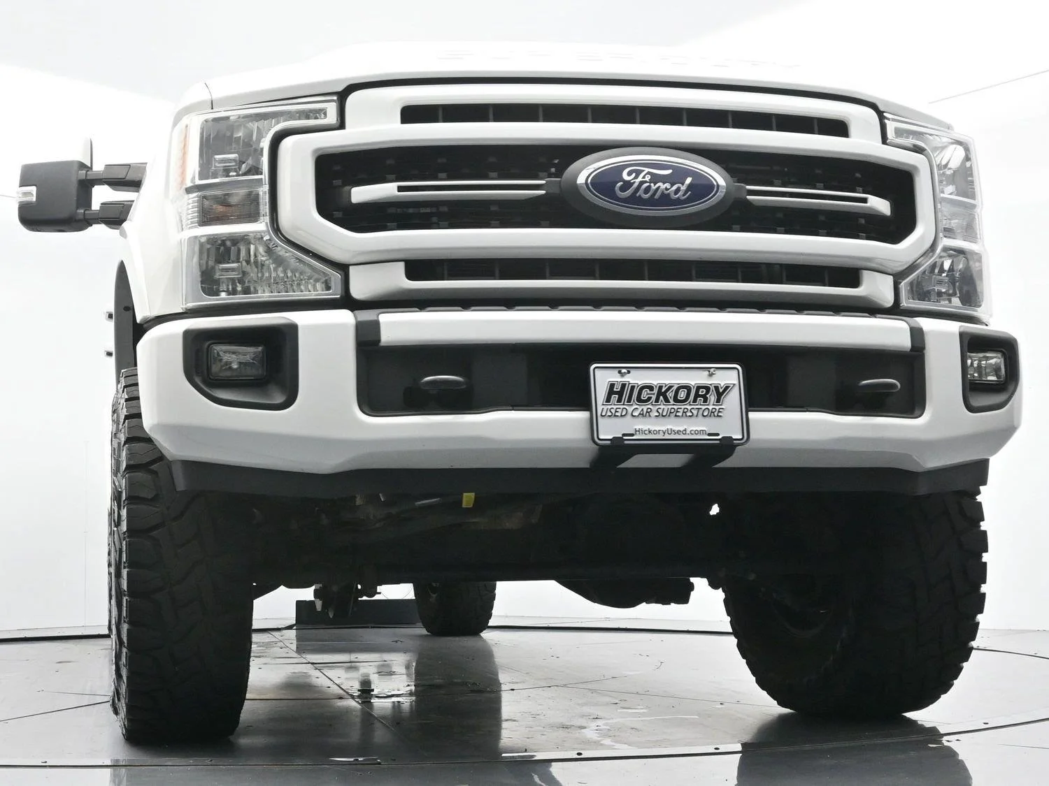 Used 2022 Star White Metallic Tri-Coat Ford LARIAT image 47
