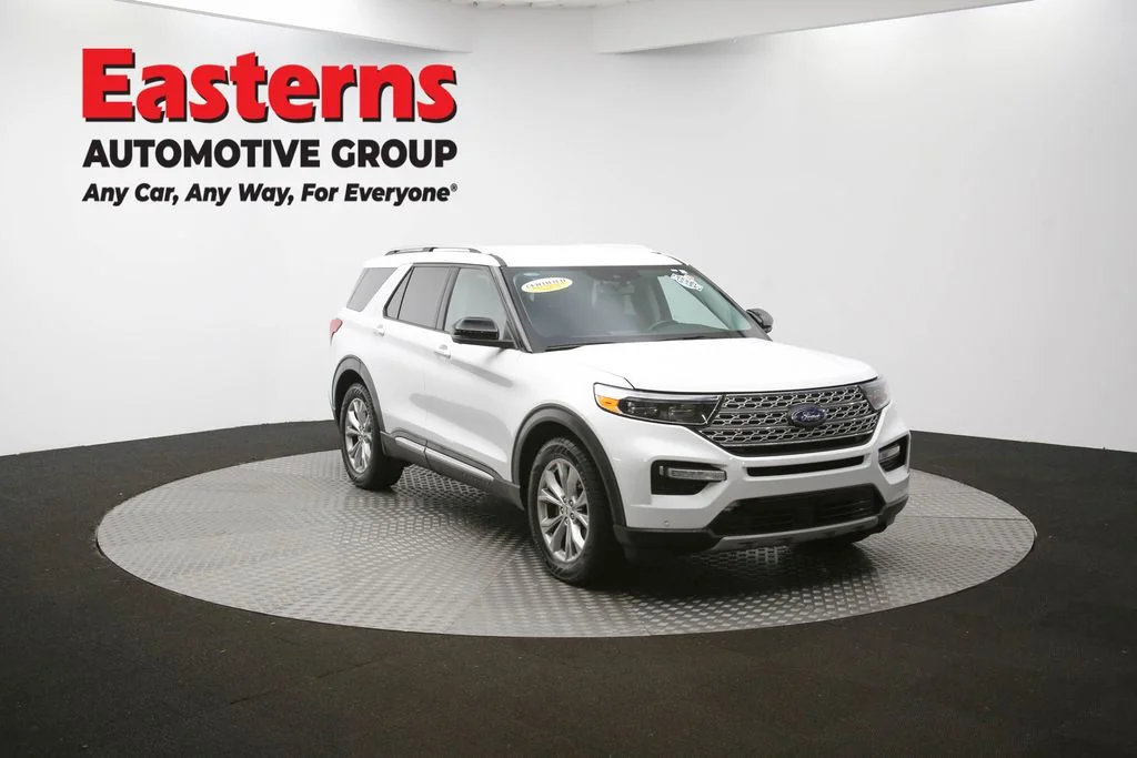 Used 2023 White Ford Limited image 51