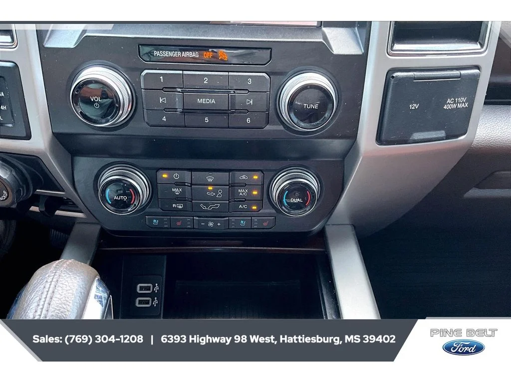 Used 2019 Agate Black Metallic Ford King Ranch image 24
