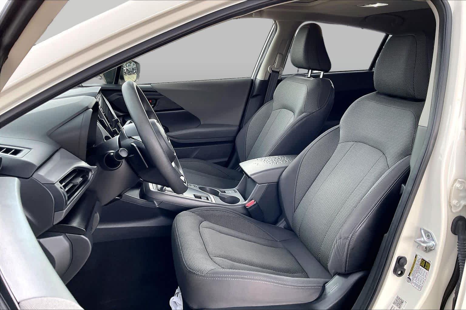 Used 2024 Crystal White Pearl Subaru Premium image 8