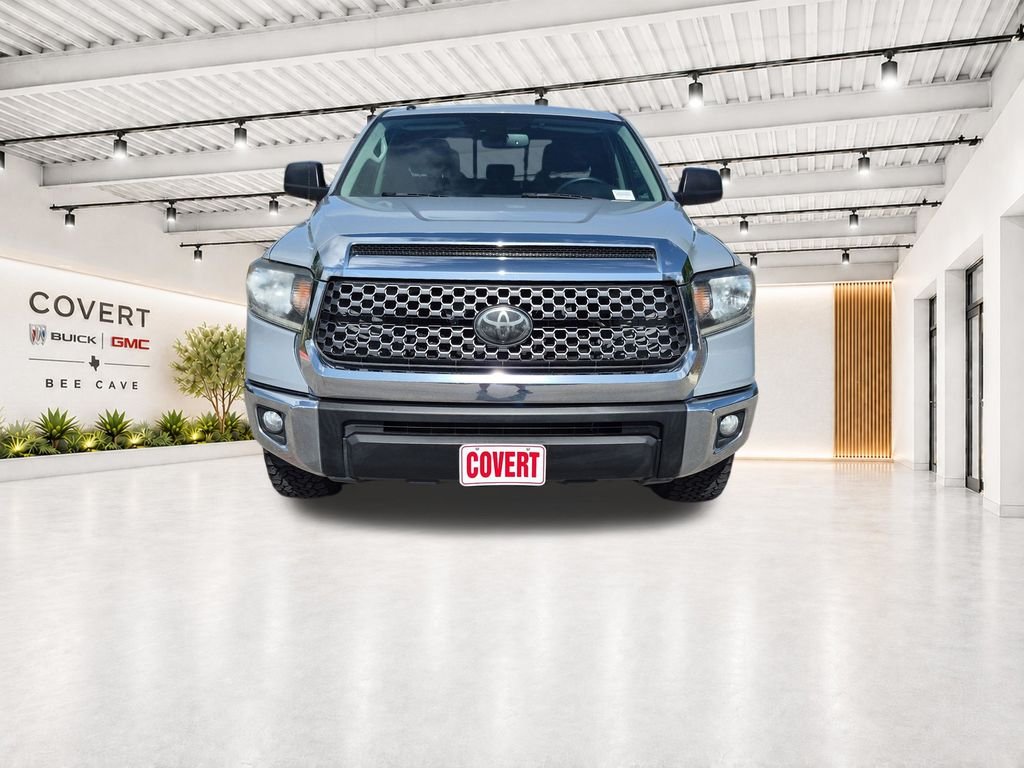 Used 2019 Gray Toyota SR5 image 3