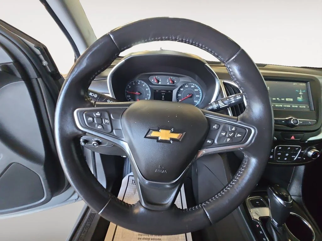 Used 2018 Gray Chevrolet LT image 13