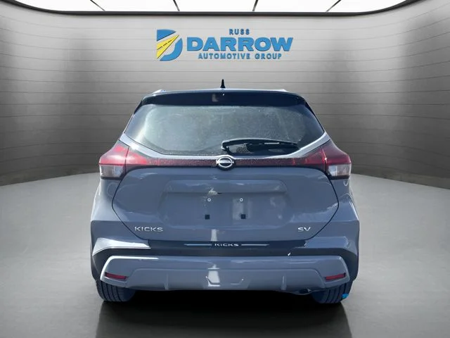 Used 2023 Gray Nissan SV image 4