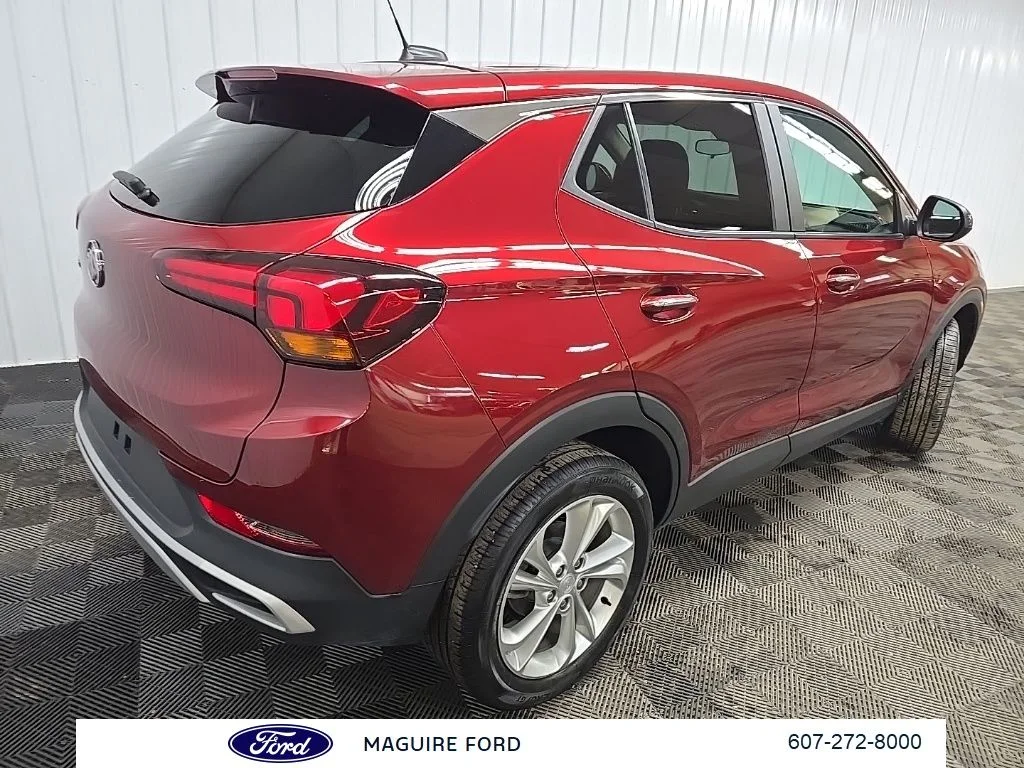Used 2023 Red Buick Preferred image 12