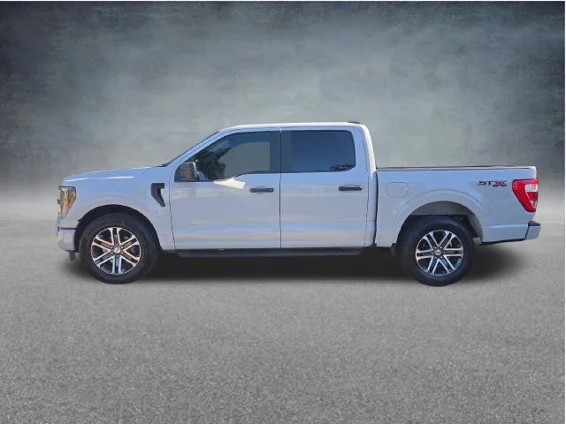 Used 2023 White Ford XL image 9