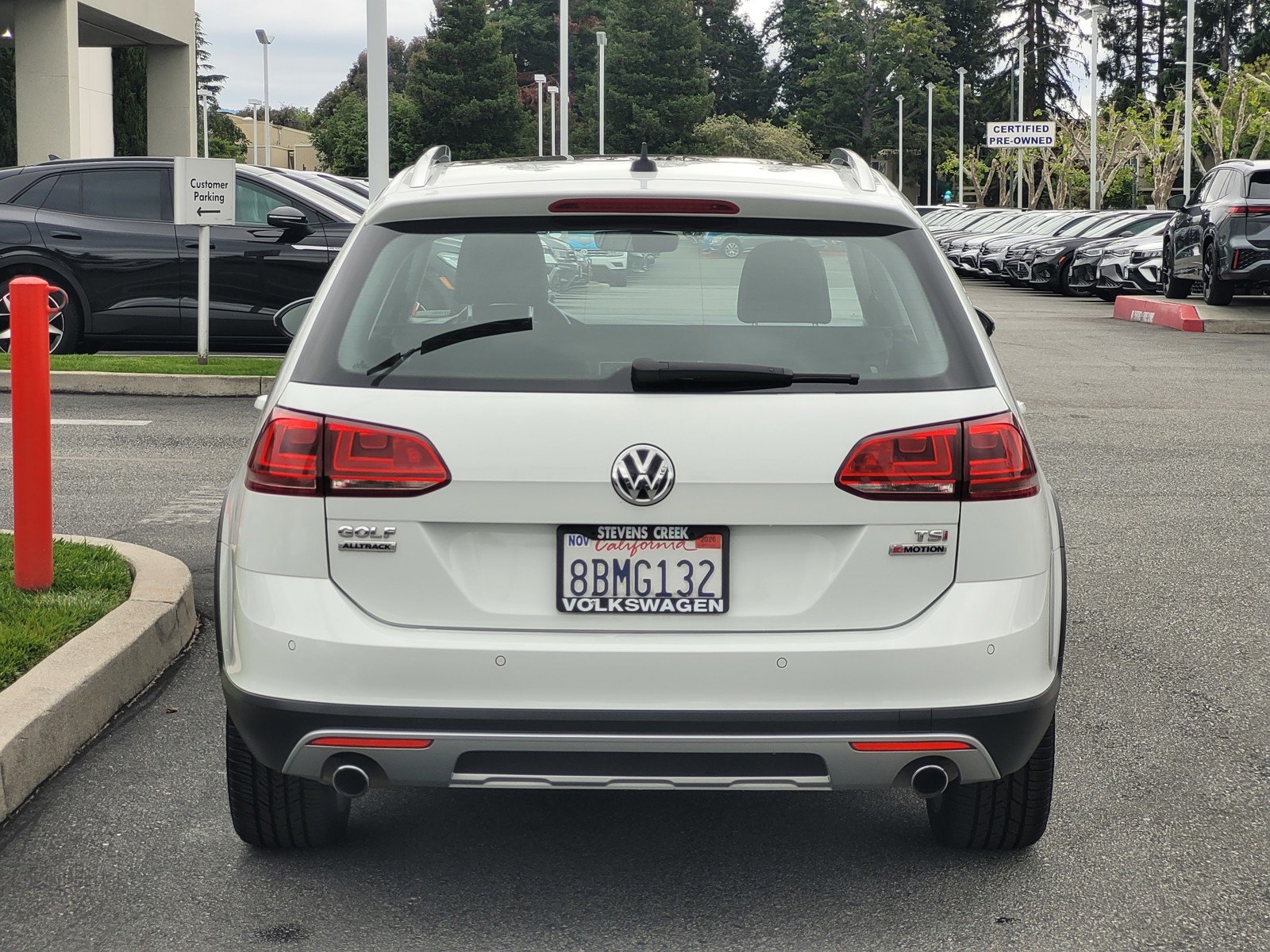 Used 2017 White Volkswagen TSI SEL image 5