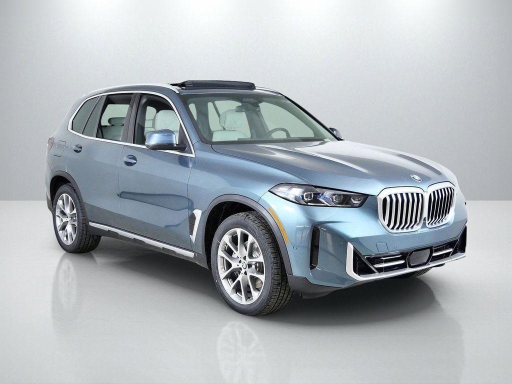 Used 2026 Blue Ridge Mountain Metallic BMW xDrive40i image 8