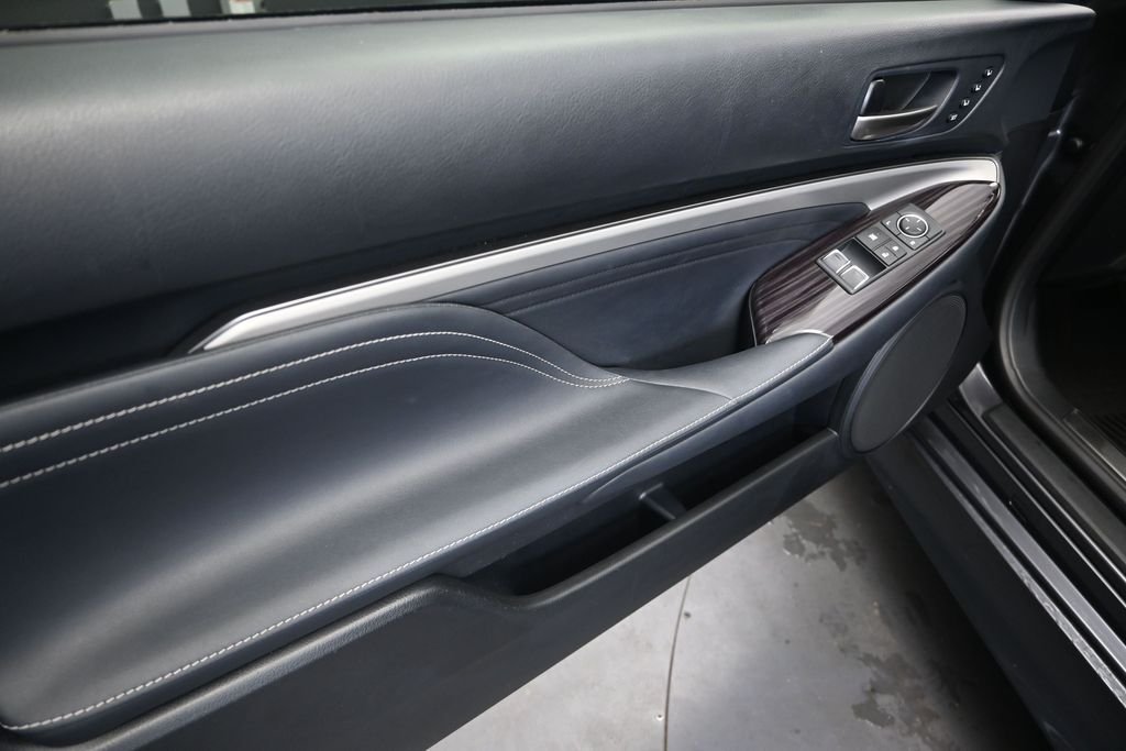 Used 2024 CLOUDBURST GRAY Lexus 300 image 11