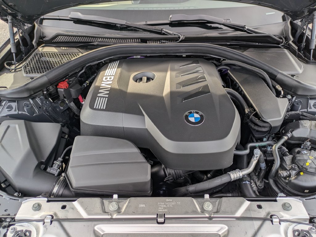 New 2026 Dravit Grey Metallic BMW 330i image 9
