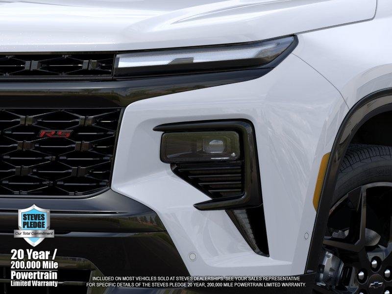 New 2026 Polar White Tricoat Chevrolet RS image 10