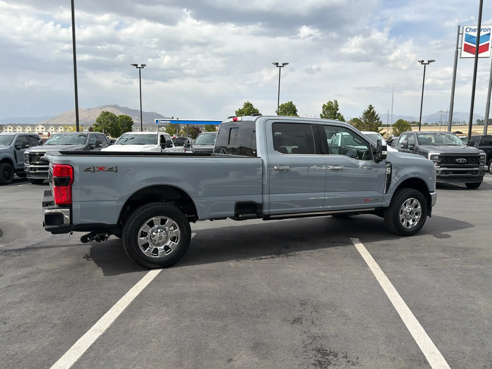 New 2026 Glacier Gray Metallic Tri-Coat Ford F-350® King Ranch® image 9