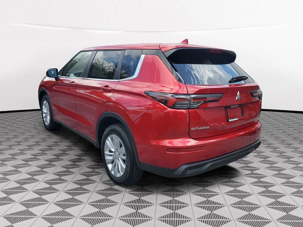 New 2026 Red Mitsubishi ES image 4