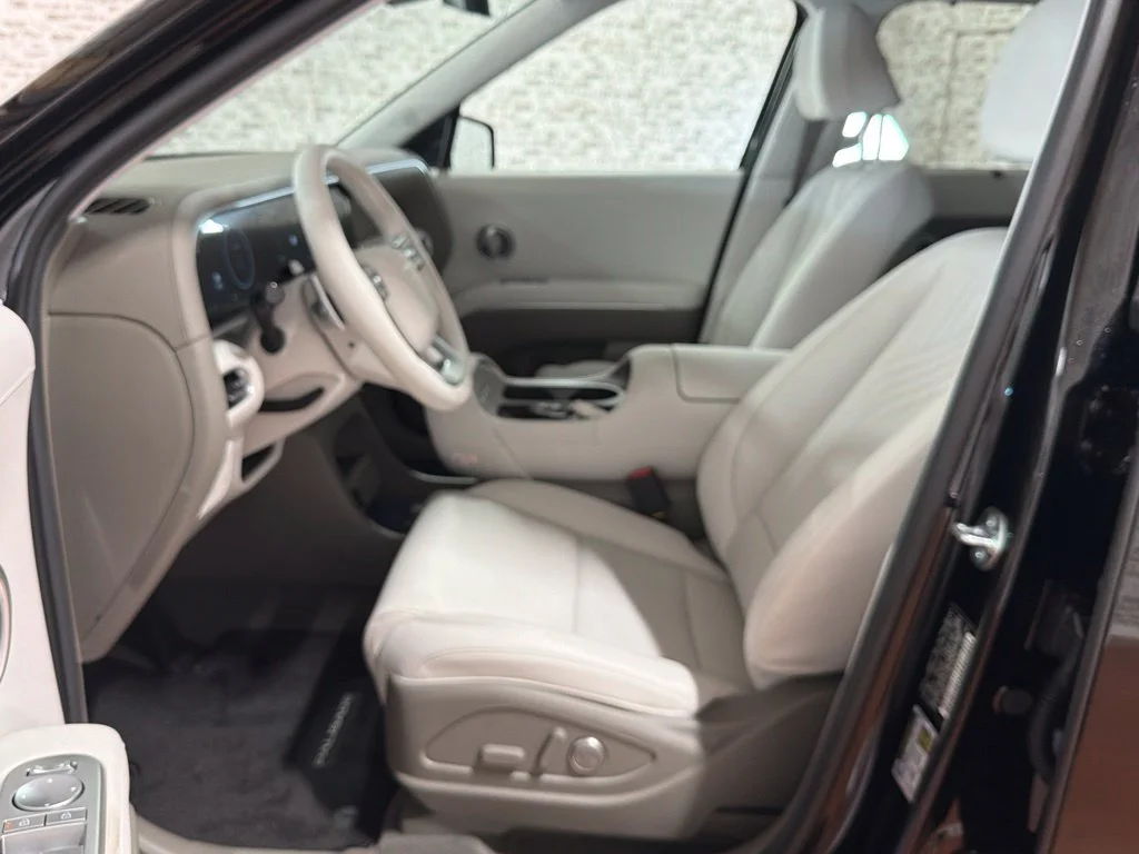 New 2027 Abyss Black Pearl Hyundai Blue SEL image 27