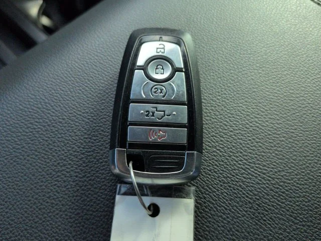 Used 2023 Gray Ford XLT image 29
