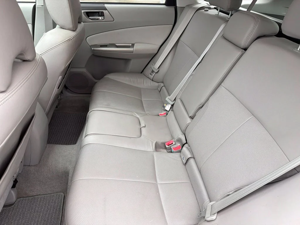 Used 2010 Gray Subaru 2.5X image 11
