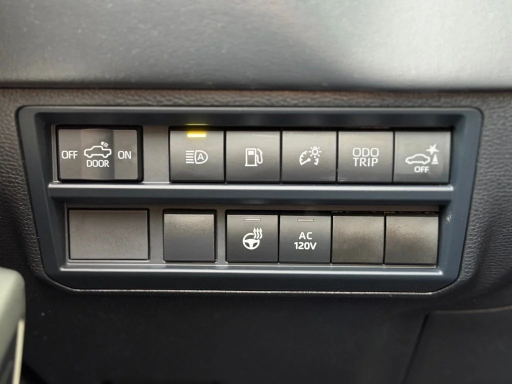 Used 2026  Toyota Limited image 15