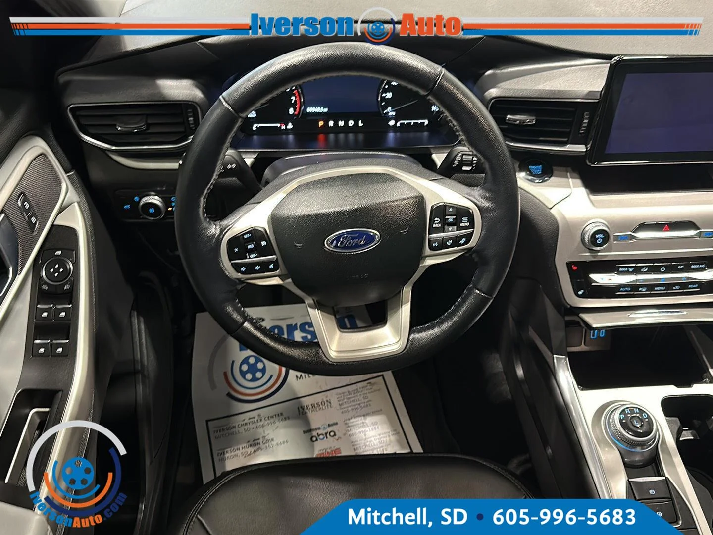 2022 Ford Explorer XLT - Photo 26