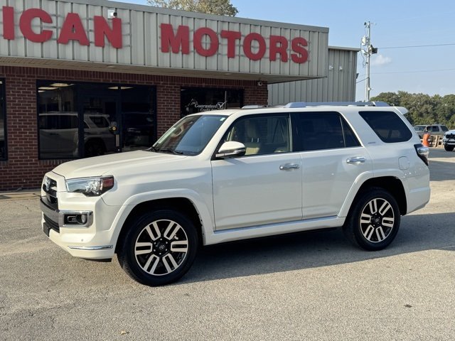 2020 Toyota 4Runner Limited photo 2