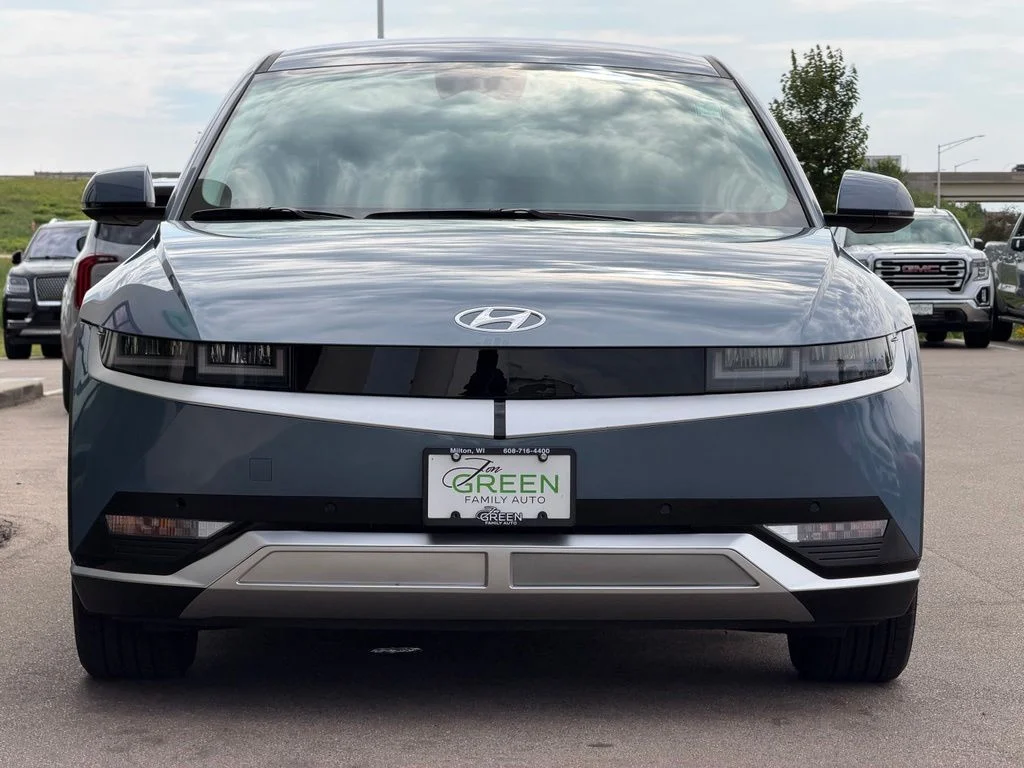 Used 2024 Blue Hyundai SEL image 6