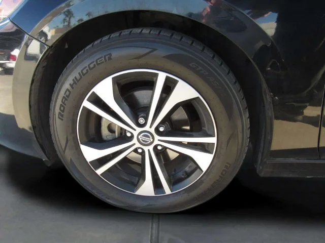 Used 2023 Super Black Nissan SV image 5