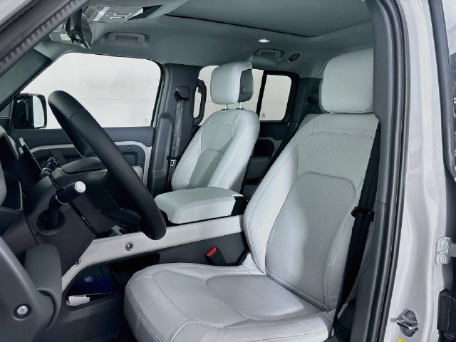 New 2026 Gray Land Rover S image 21