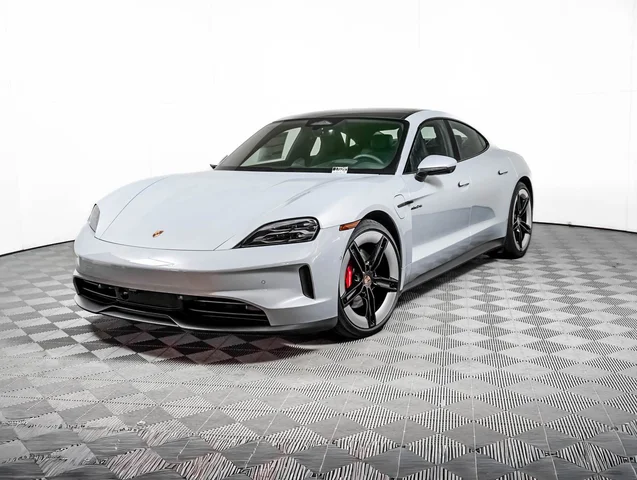2026 Porsche Taycan 4S