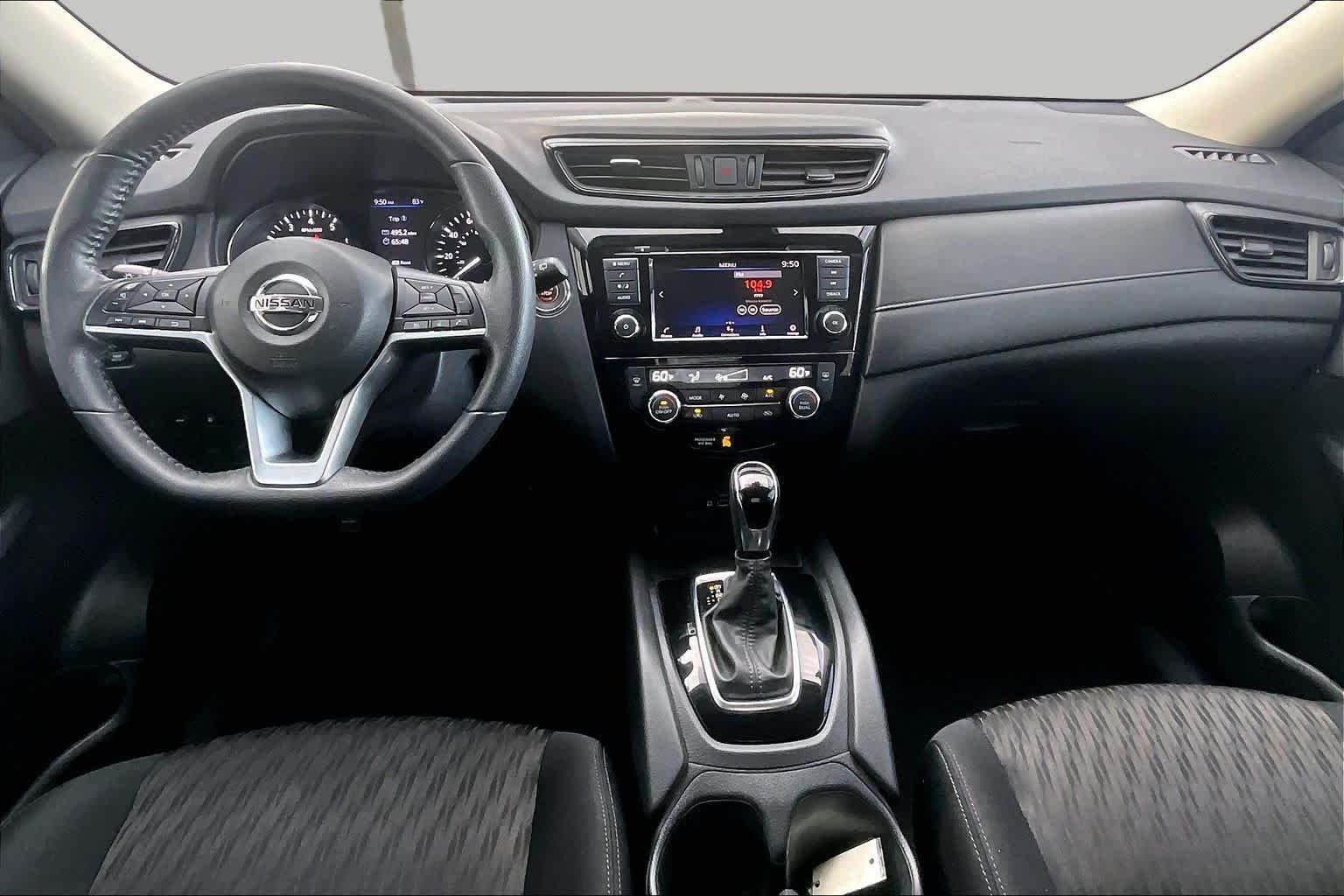 Certified Used 2020 Pearl White Tricoat Nissan SV image 15