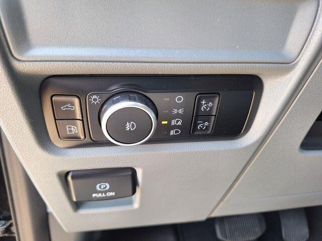 Used 2024 Agate Black Metallic Ford XLT image 12