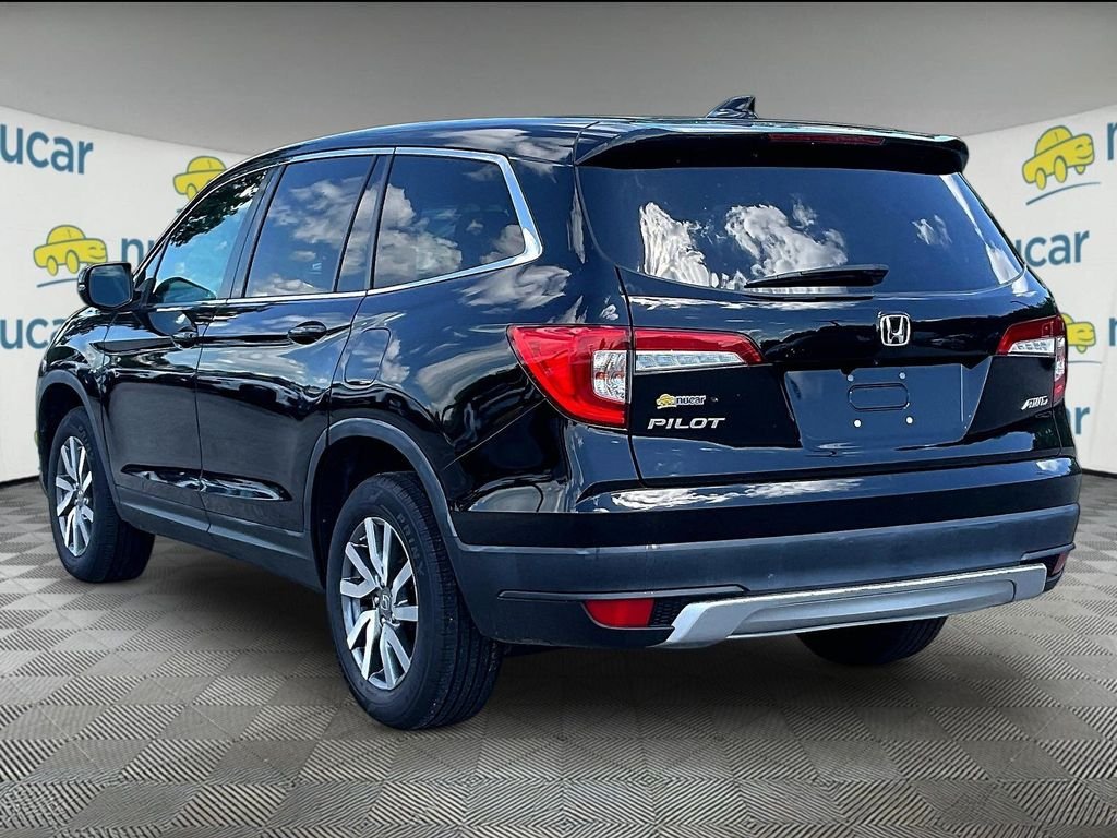 Used 2022 Crystal Black Pearl Honda EX-L image 4