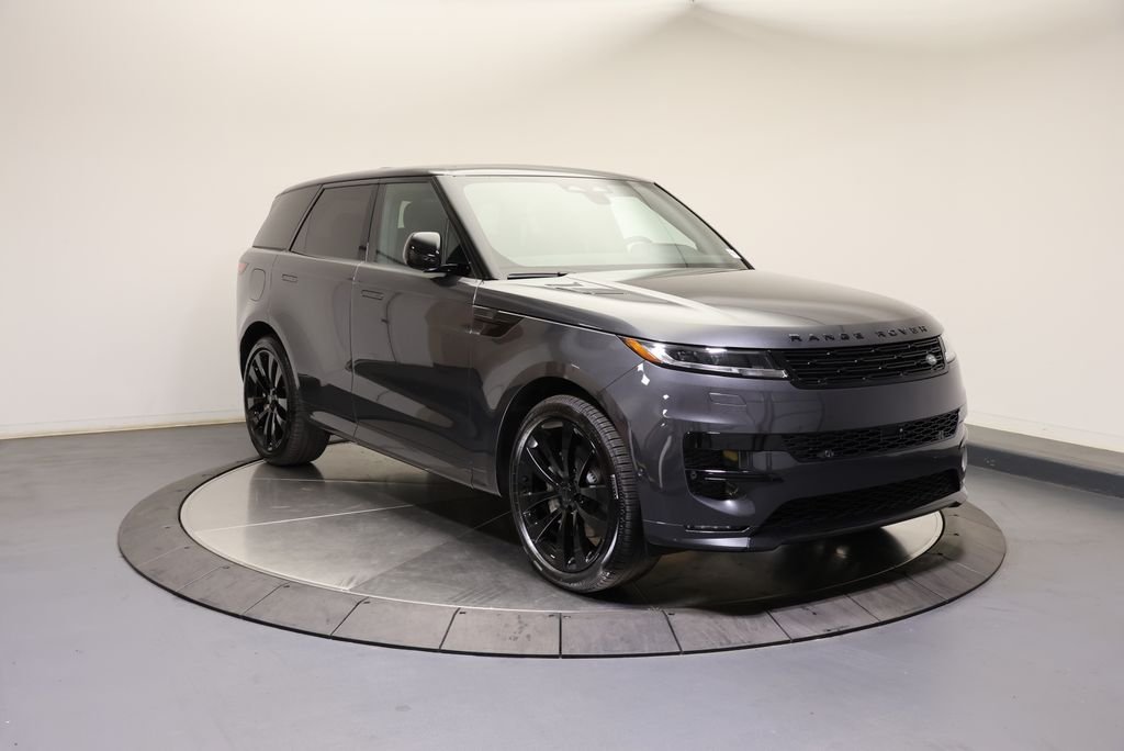 New 2026 Carpathian Grey Land Rover Dynamic SE image 7