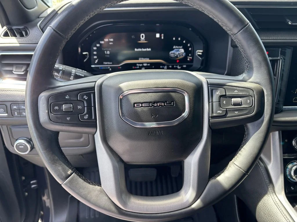 Used 2023 Silver GMC Denali image 18