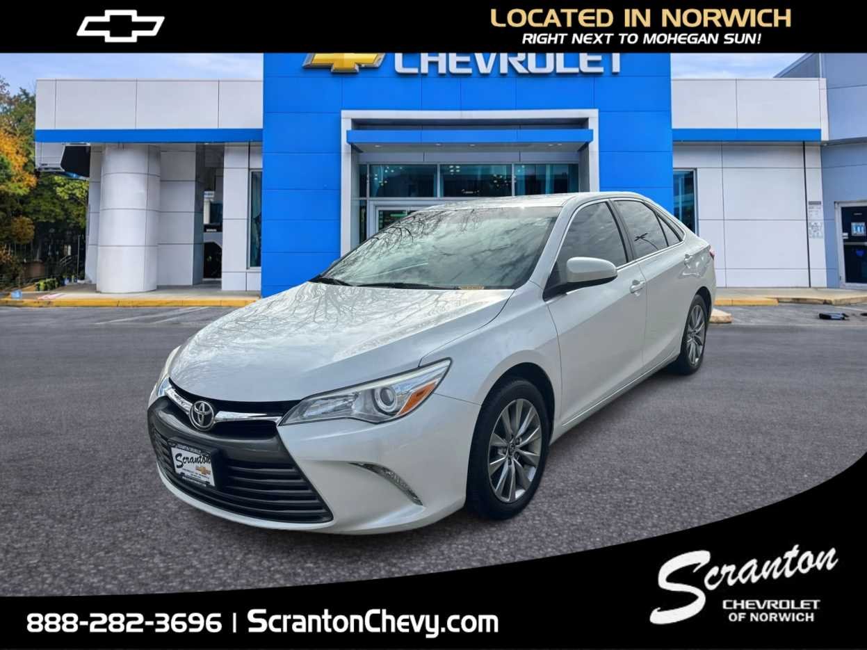 2016 Toyota Camry XLE