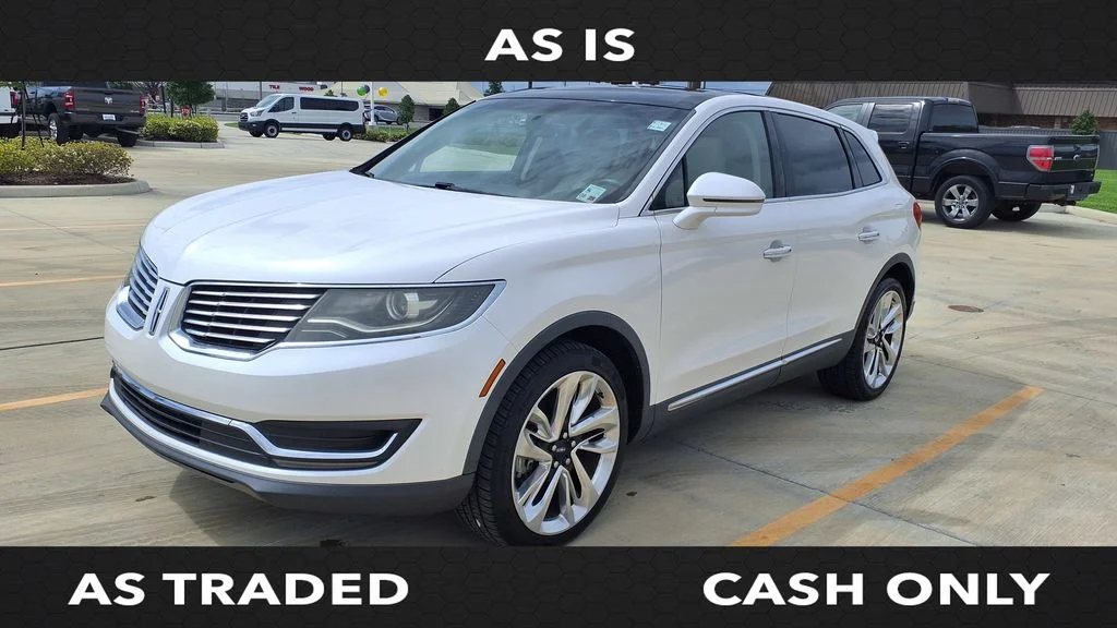 Used 2017 White Lincoln Reserve image 3