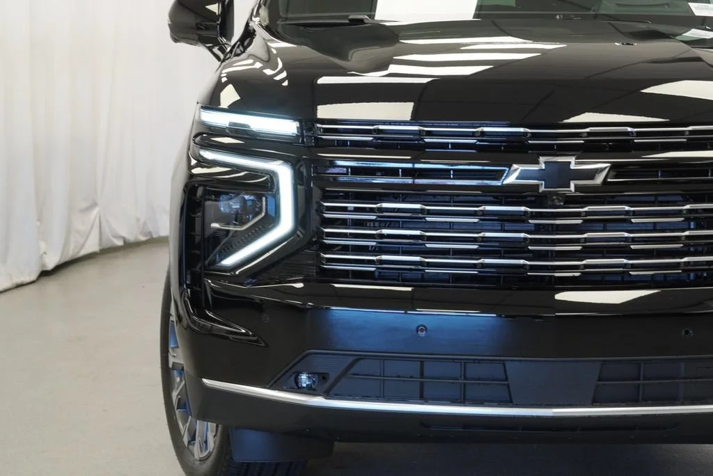 New 2026 Black Chevrolet High Country image 39