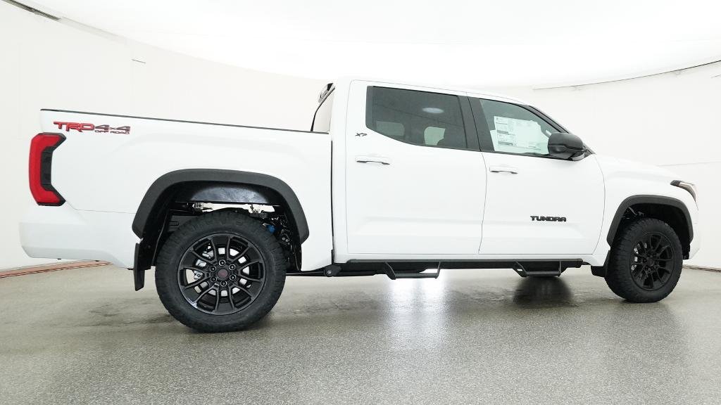 New 2026 Ice Cap Toyota SR5 image 15