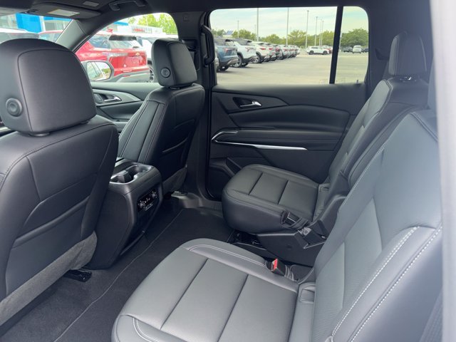 New 2027 Summit White Chevrolet LT image 14