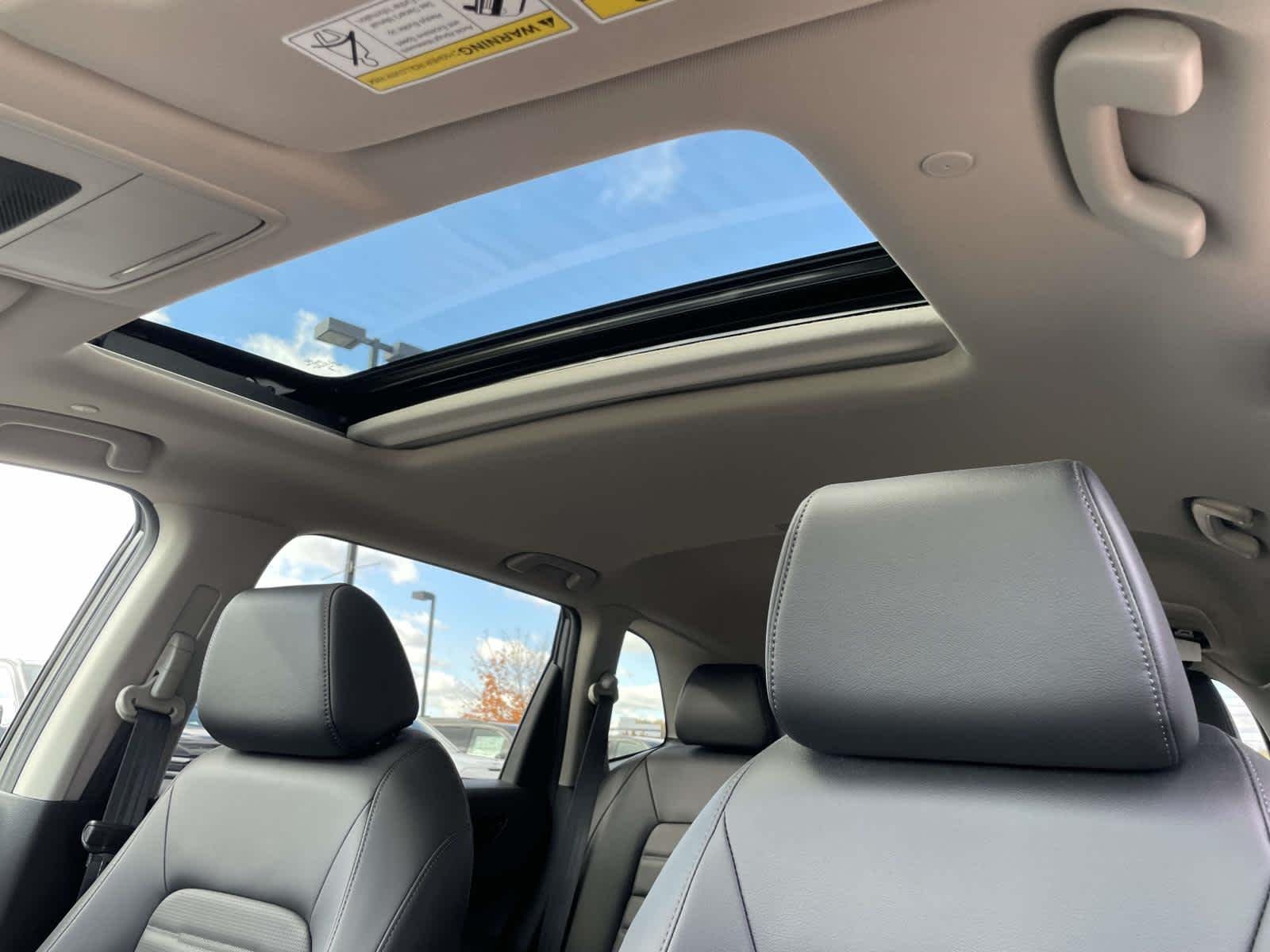 Used 2025 Urban Gray Pearl Honda EX-L image 6
