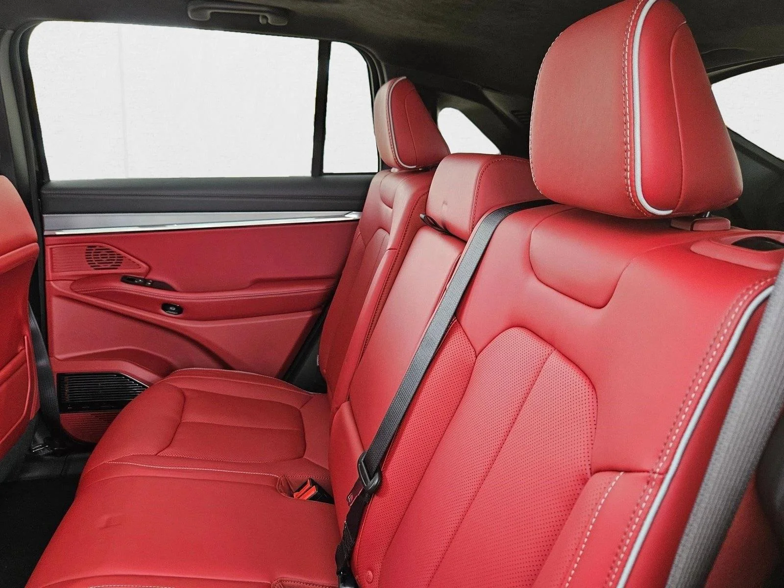 2025 Jeep Wagoneer S Launch Edition - Photo 16