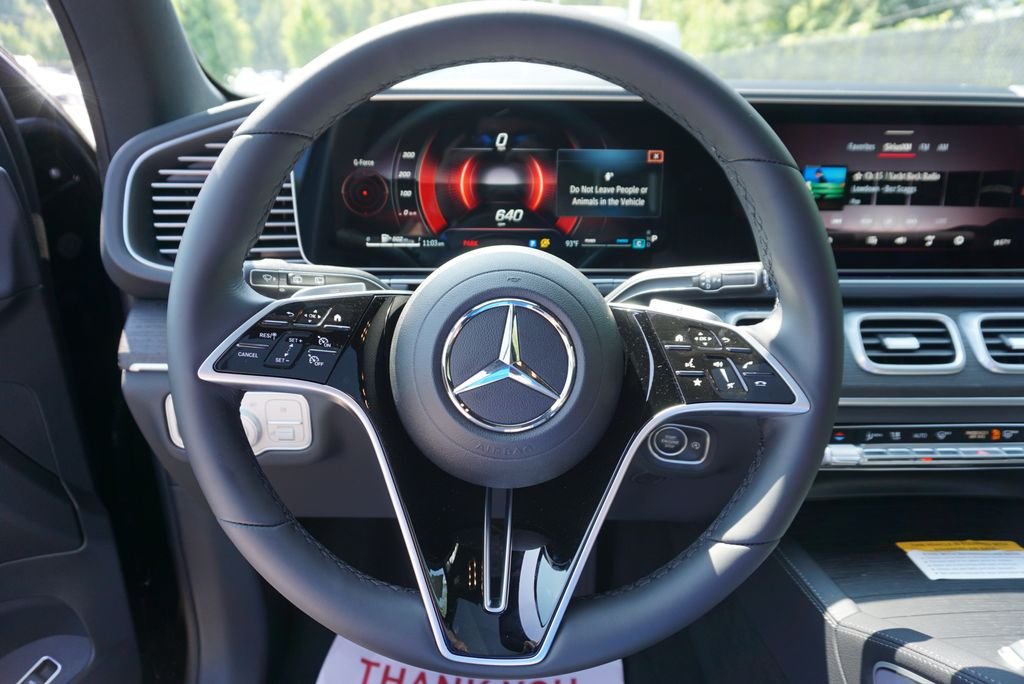 Used 2026 Obsidian Black Metallic Mercedes-Benz GLE 350 image 25