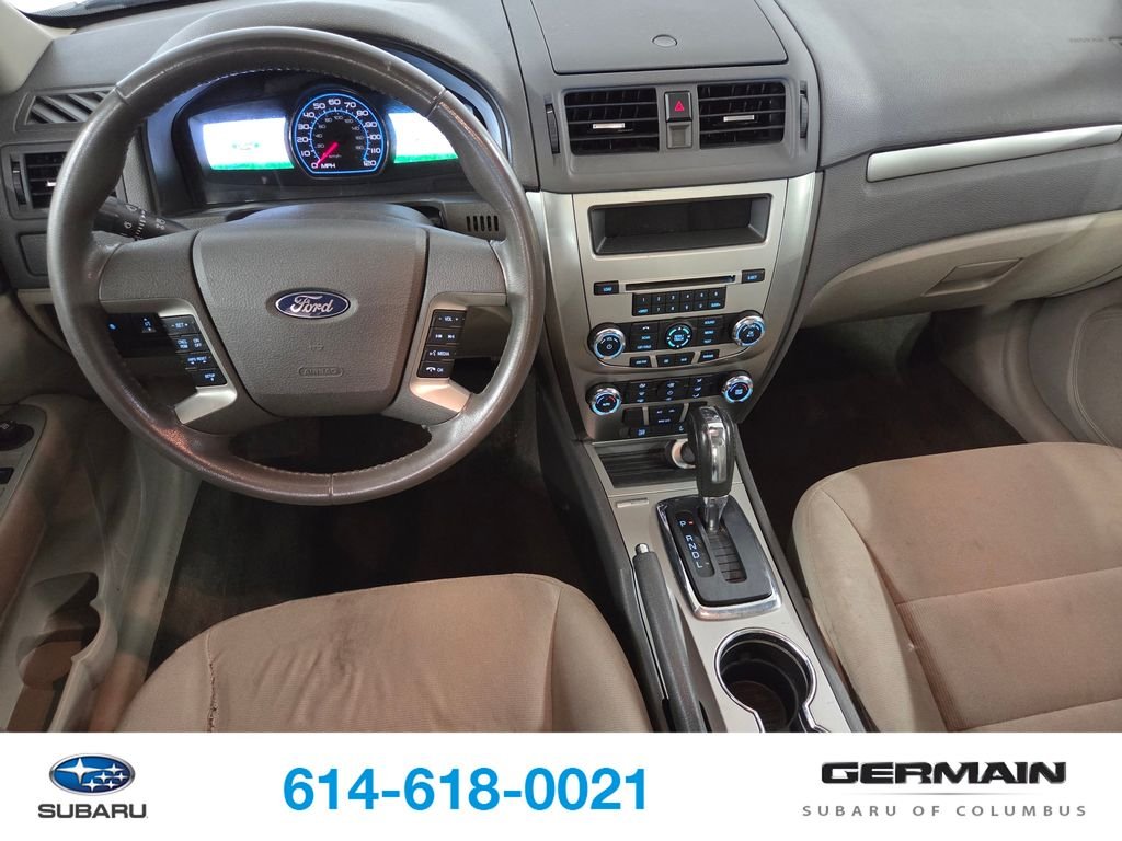 Used 2012 Gray Ford Base image 17