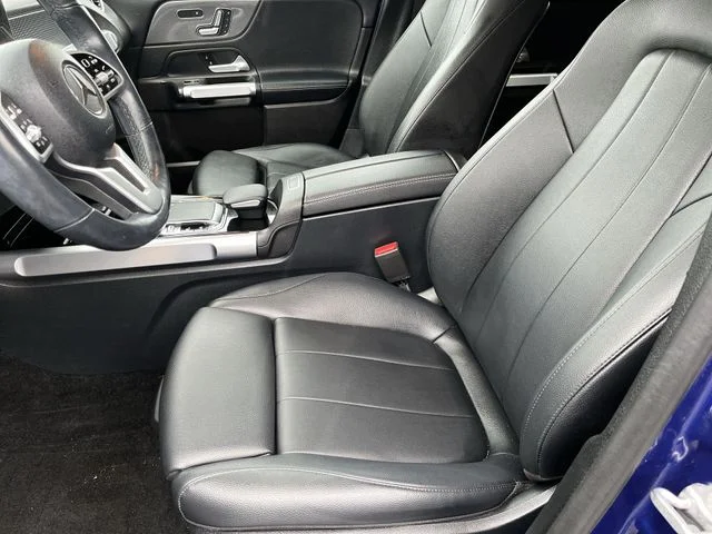 Used 2020  Mercedes-Benz GLB 250 image 15