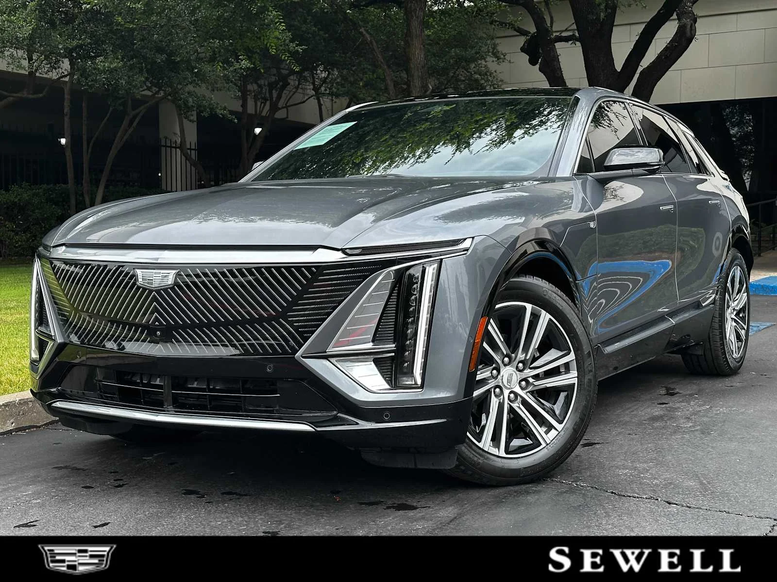 2023 Cadillac Lyriq Luxury RWD's photo