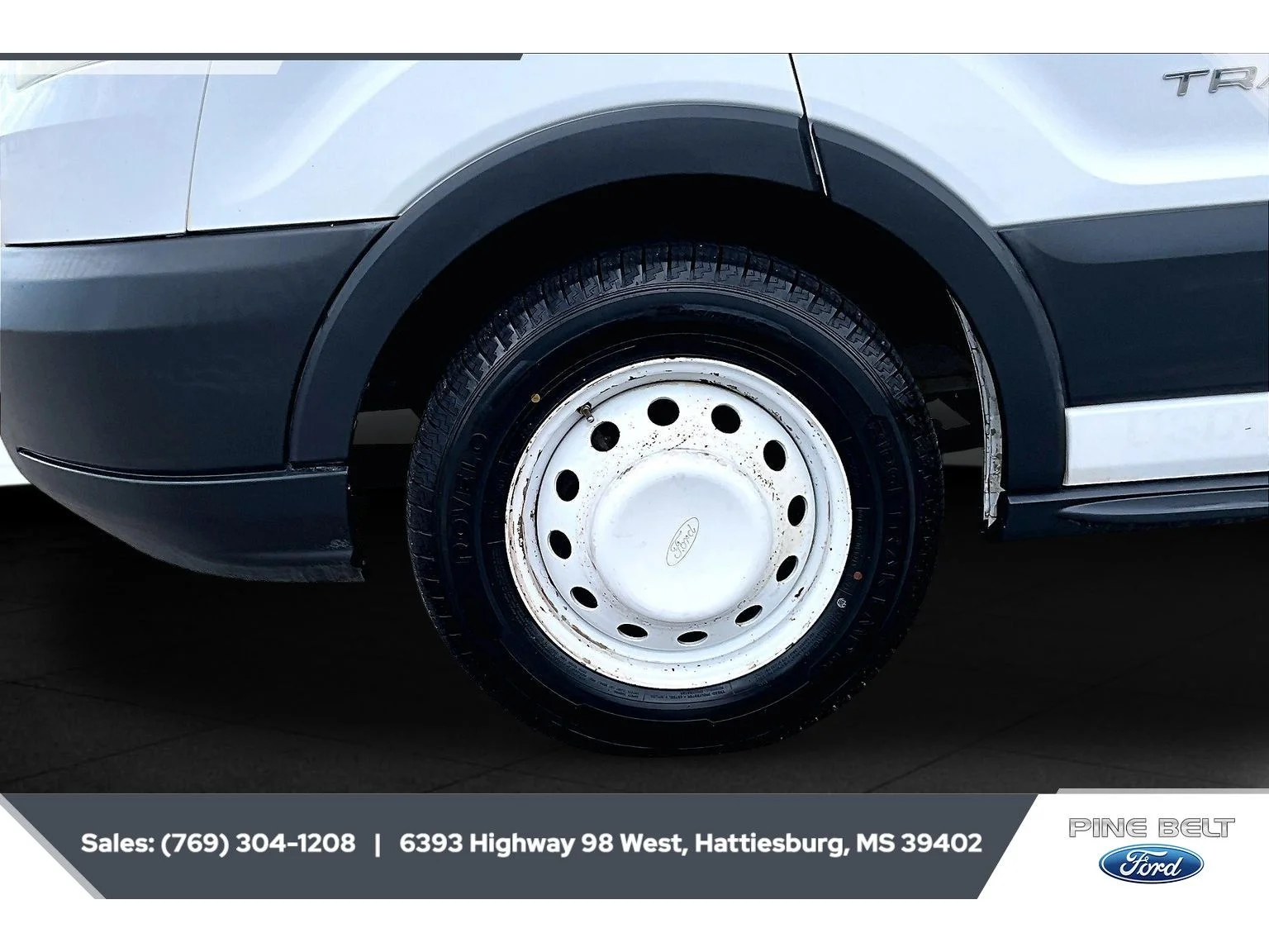 Used 2016 Oxford White Ford Base image 7